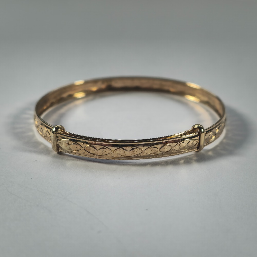 Baby Bangle 9ct Gold Double Stud Expandable Bangle with Cubic Zorconia